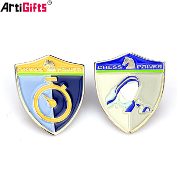 Custom The shield shape metal club pin badge with synthetic enamel